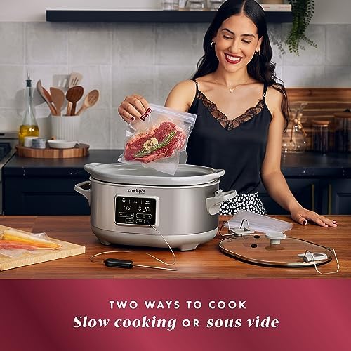 Crock-Pot 7 Quart Programmable Cook & Carry Slow Cooker zfz
